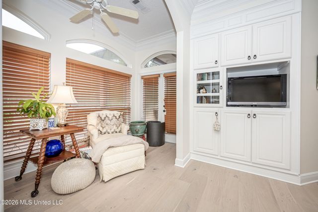 2408 Olde Oak Pointe, Ocean Springs, MS 39564