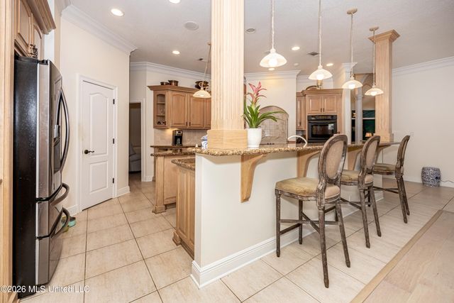 2408 Olde Oak Pointe, Ocean Springs, MS 39564