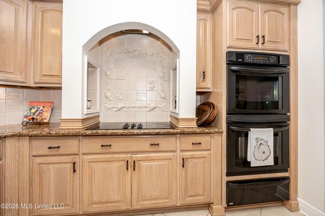 2408 Olde Oak Pointe, Ocean Springs, MS 39564