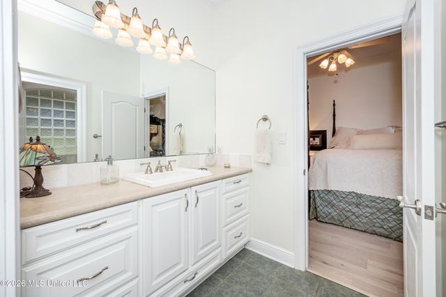 2408 Olde Oak Pointe, Ocean Springs, MS 39564
