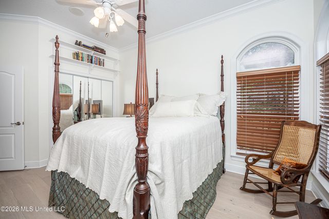 2408 Olde Oak Pointe, Ocean Springs, MS 39564