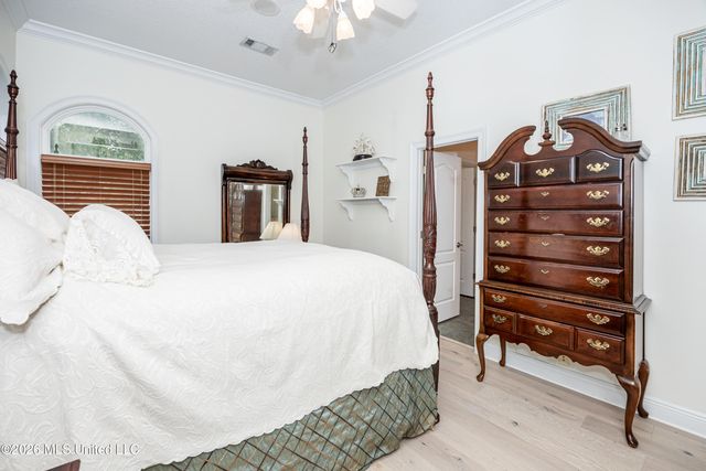 2408 Olde Oak Pointe, Ocean Springs, MS 39564