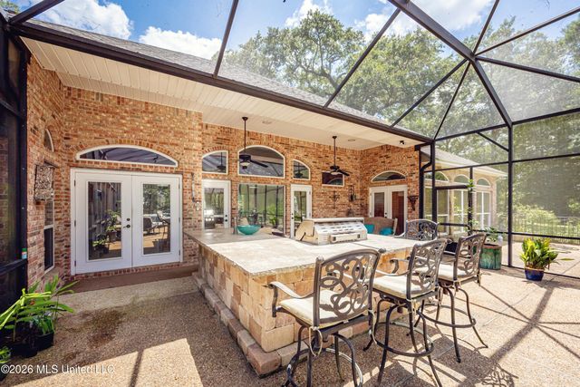2408 Olde Oak Pointe, Ocean Springs, MS 39564
