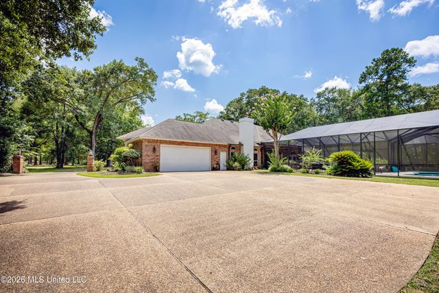 2408 Olde Oak Pointe, Ocean Springs, MS 39564