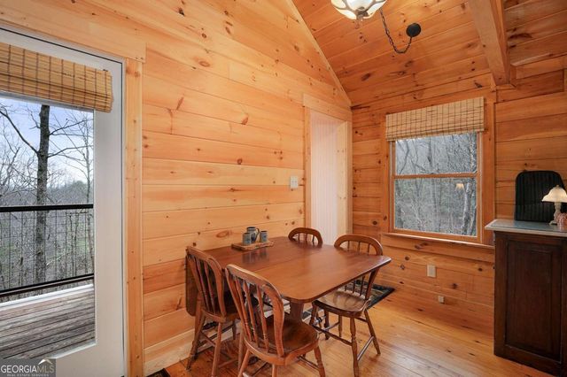 173 Mountain Laurel Lane, Ellijay, GA 30536