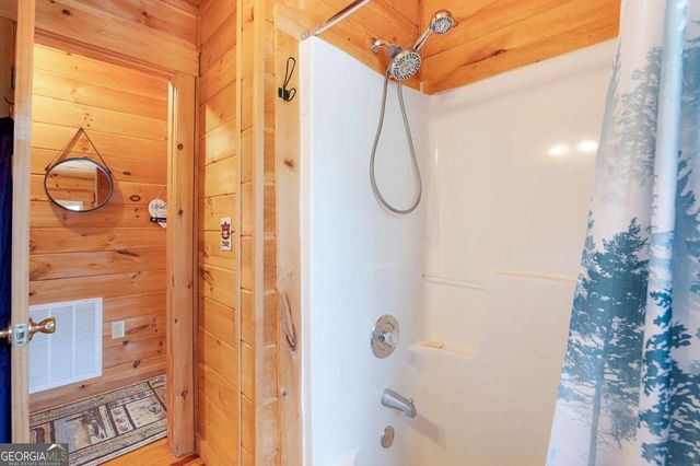 173 Mountain Laurel Lane, Ellijay, GA 30536