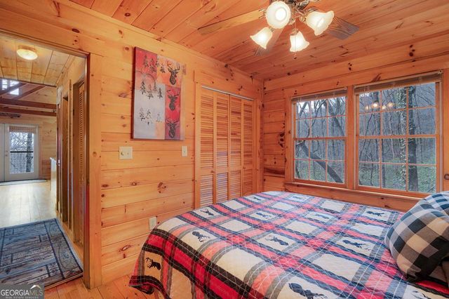 173 Mountain Laurel Lane, Ellijay, GA 30536