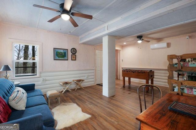 173 Mountain Laurel Lane, Ellijay, GA 30536