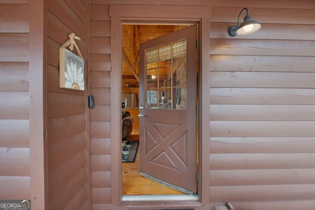 173 Mountain Laurel Lane, Ellijay, GA 30536