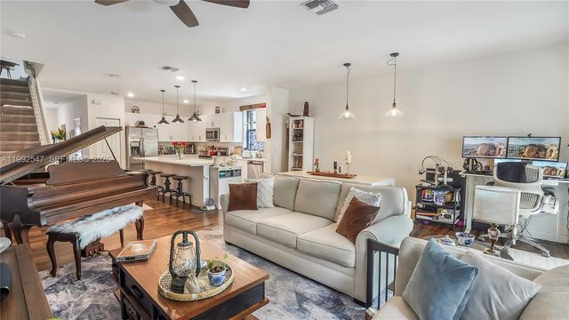 25060 SW 108th Ave, Homestead, FL 33032