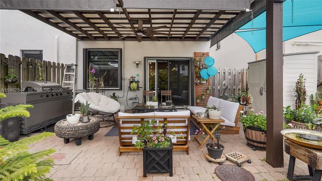 25060 SW 108th Ave, Homestead, FL 33032