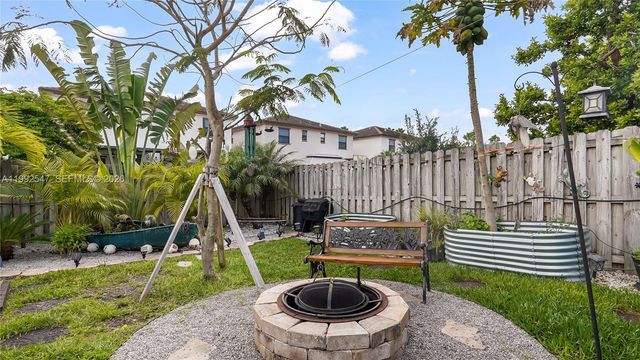 25060 SW 108th Ave, Homestead, FL 33032