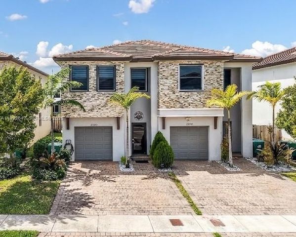 25060 SW 108th Ave, Homestead, FL 33032