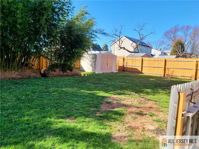 23 Coolidge Avenue, Edison, NJ 08837