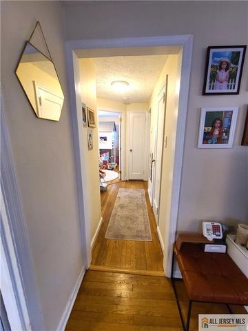 23 Coolidge Avenue, Edison, NJ 08837