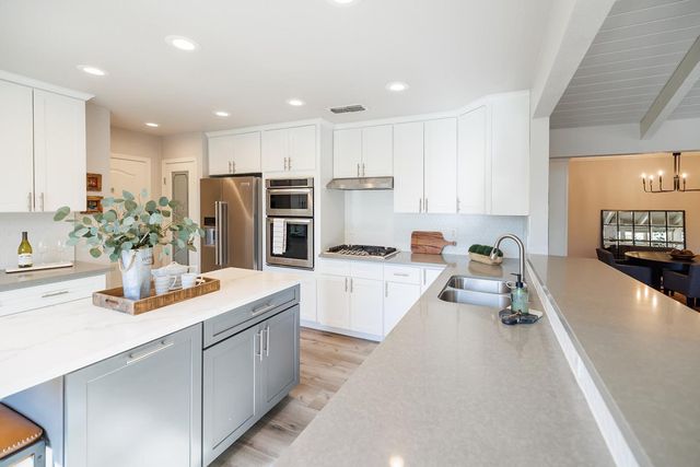 4445 Willowglen Way, Rocklin, CA 95677