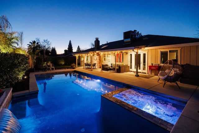 4445 Willowglen Way, Rocklin, CA 95677