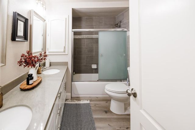 4445 Willowglen Way, Rocklin, CA 95677