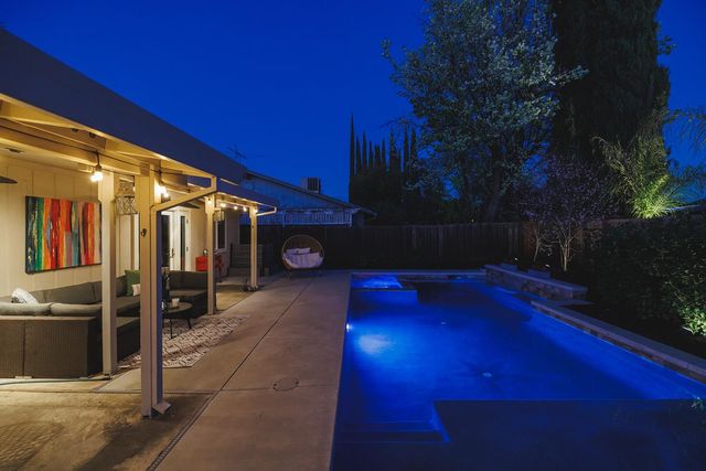 4445 Willowglen Way, Rocklin, CA 95677