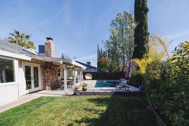 4445 Willowglen Way, Rocklin, CA 95677