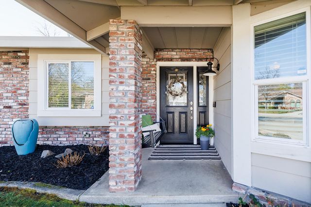 4445 Willowglen Way, Rocklin, CA 95677