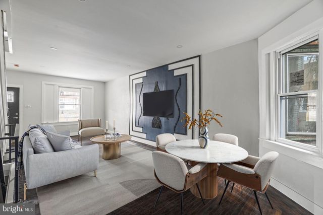 4935 N 8TH ST, Philadelphia, PA 19120