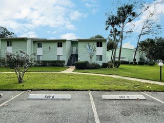 542 MIDWAY DRIVE B, Ocala, FL 34472