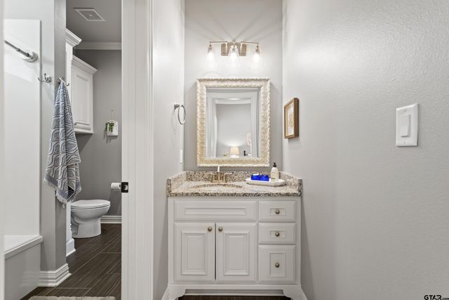 10589 CR 41, Tyler, TX 75706