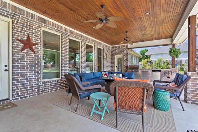 10589 CR 41, Tyler, TX 75706