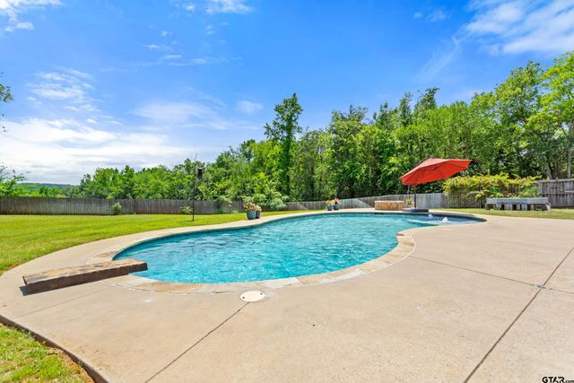 10589 CR 41, Tyler, TX 75706