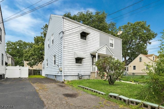 721 Union St, Linden City, NJ 07036