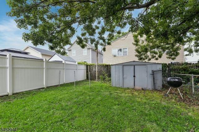 721 Union St, Linden City, NJ 07036