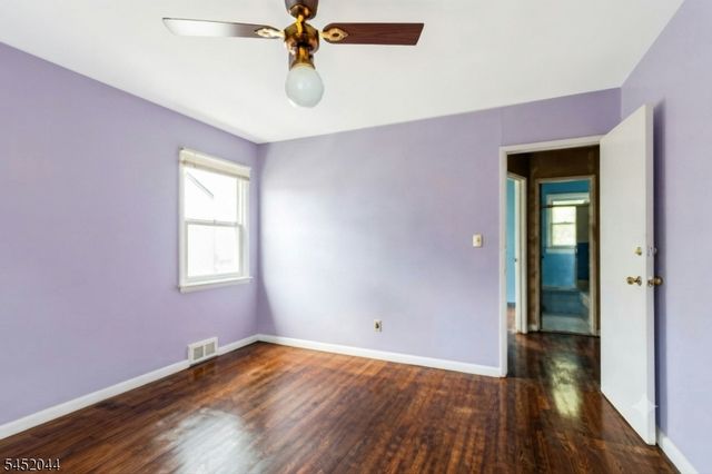 721 Union St, Linden City, NJ 07036