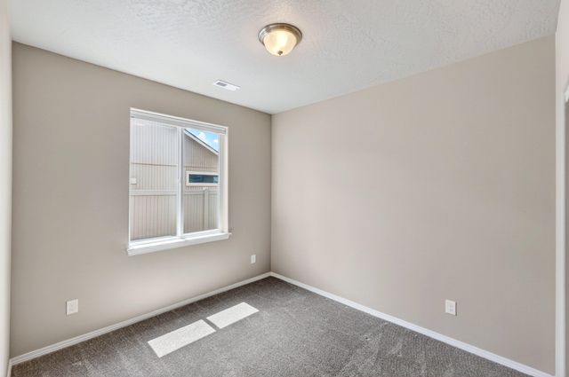 3290 Harvest Bluff Dr, Cheney, WA 99004