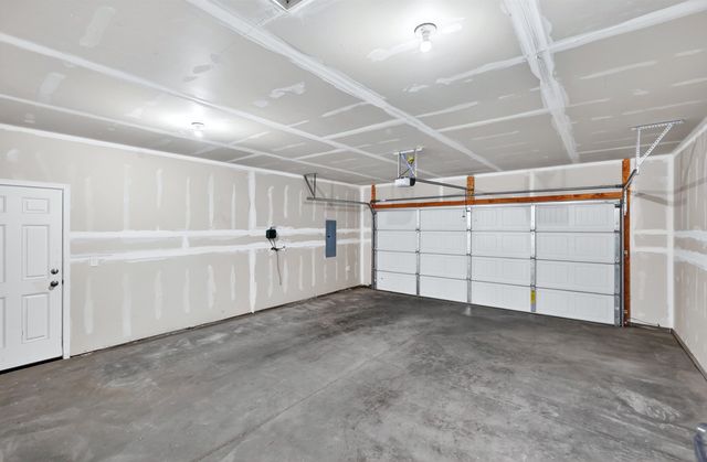 3290 Harvest Bluff Dr, Cheney, WA 99004