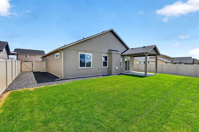 3290 Harvest Bluff Dr, Cheney, WA 99004