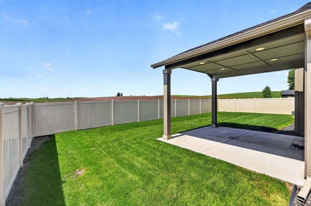 3290 Harvest Bluff Dr, Cheney, WA 99004