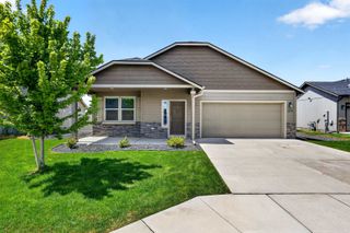 3290 Harvest Bluff Dr, Cheney, WA 99004