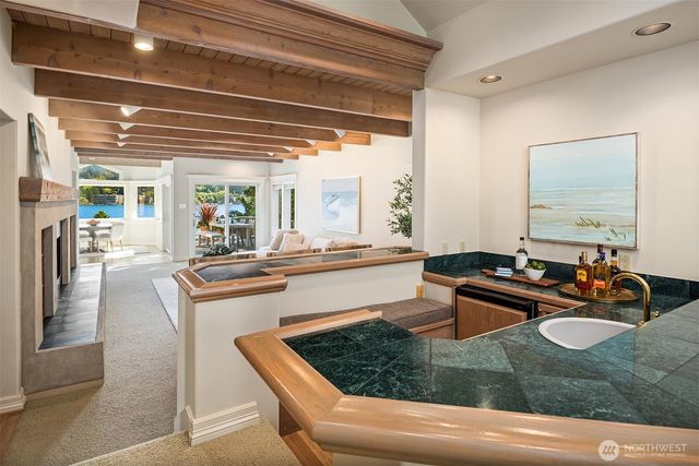 4640 95th Avenue NE, Yarrow Point, WA 98004