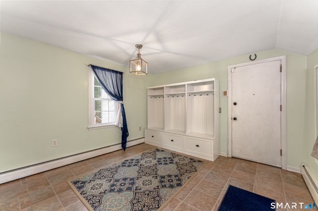 85 Oakcliff Road, Middletown, CT 06457