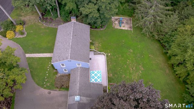 85 Oakcliff Road, Middletown, CT 06457