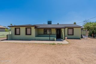1517 W SAHUARO Drive, Phoenix, AZ 85029