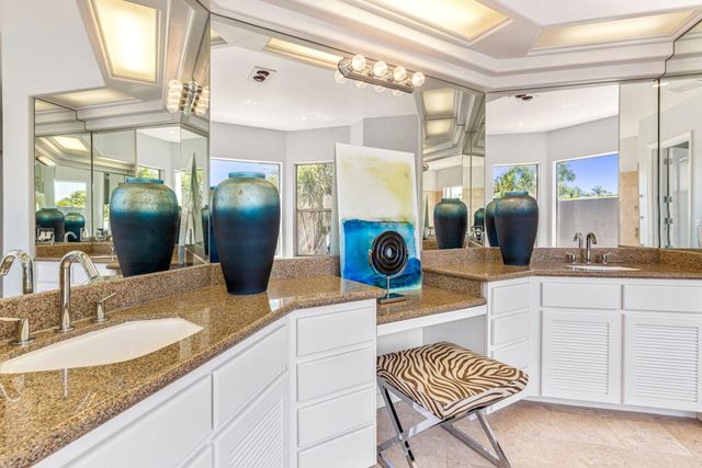 28 Clancy Lane S, Rancho Mirage, CA 92270