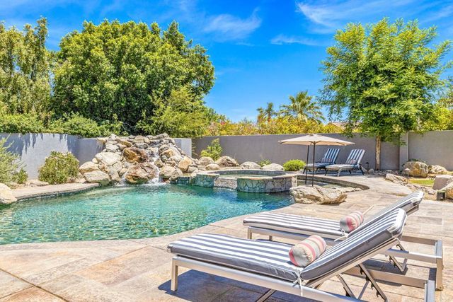 28 Clancy Lane S, Rancho Mirage, CA 92270