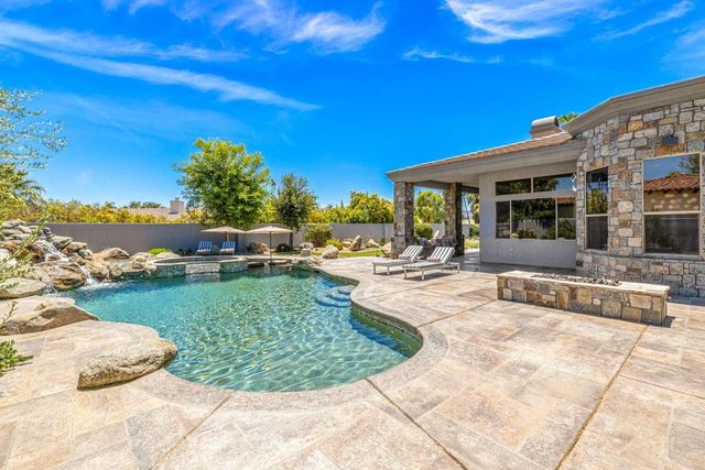 28 Clancy Lane S, Rancho Mirage, CA 92270