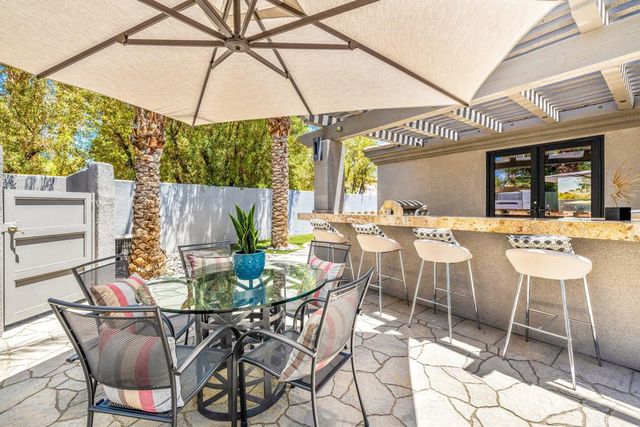 28 Clancy Lane S, Rancho Mirage, CA 92270
