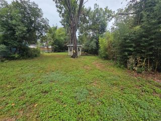 000 Louisiana Ave, Bacliff, TX 77518