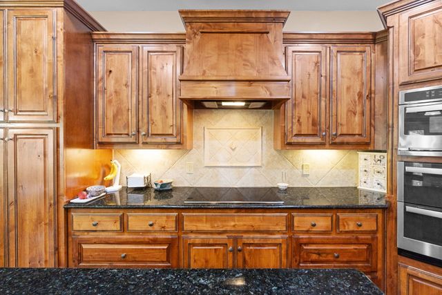 361 Rs County Road 3390, Emory, TX 75440