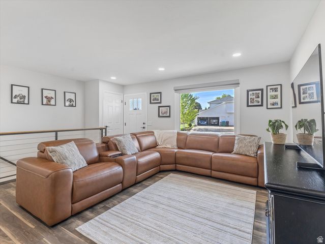1230 E CRESTRIDGE RD, Sandy, UT 84094