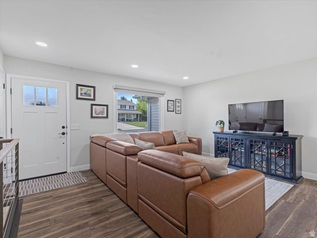 1230 E CRESTRIDGE RD, Sandy, UT 84094